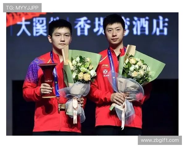 樊振东独得2分 52岁华裔名将请求合影 樊振东独得2分 52岁华裔名将请求合影